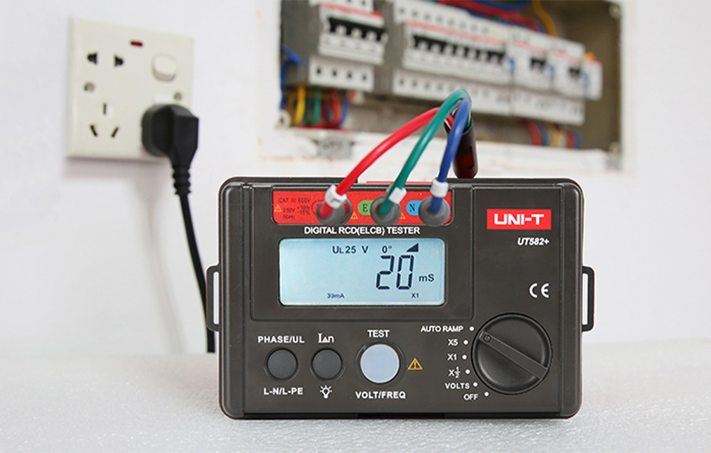 RCD Testeris - Uni-T UT582+ RCD funkcijų patikrinimas, įtampos matavimas iki 600V, apšviestas ekranas juodas aprašymas - Prekės nuotrauka