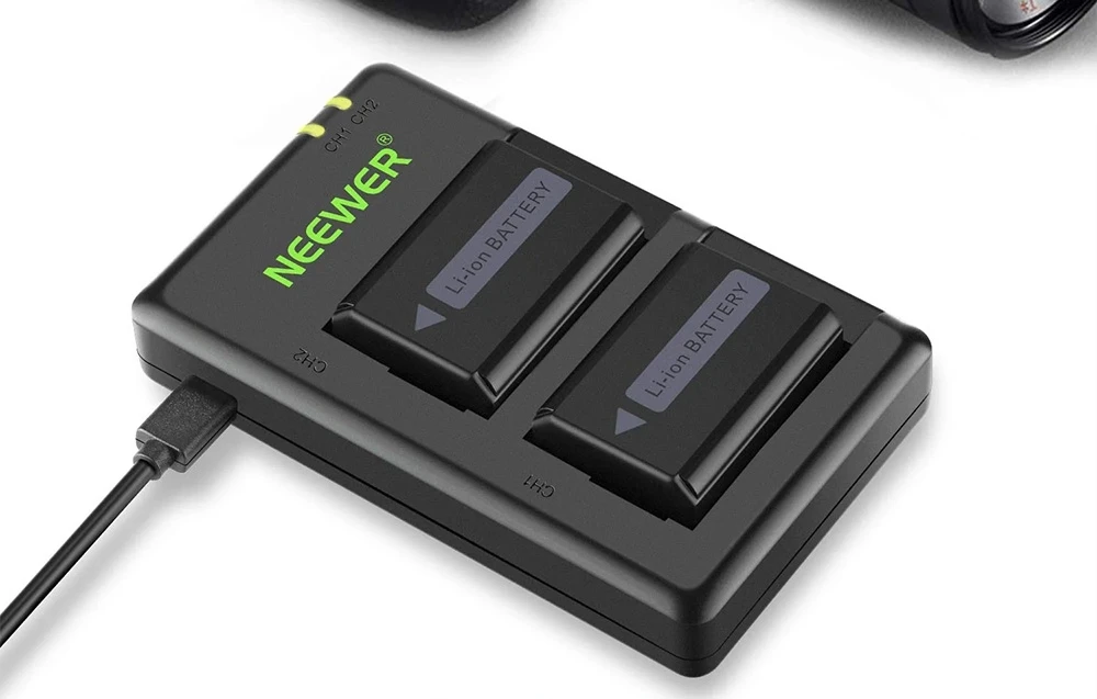 Set of 2 Sony replacement batteries and a NEEWER NP-FW50 charger aprašymas - Prekės nuotrauka