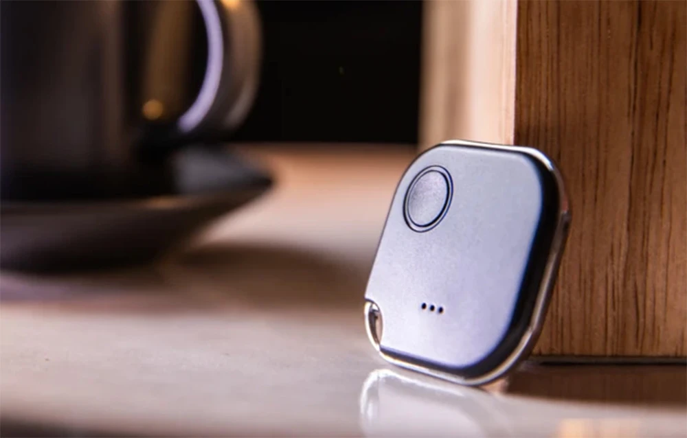 Shelly BLU Button 1 Bluetooth valdomas veiksmo ir scenų aktyvavimo mygtukas - juodas aprašymas - Prekės nuotrauka