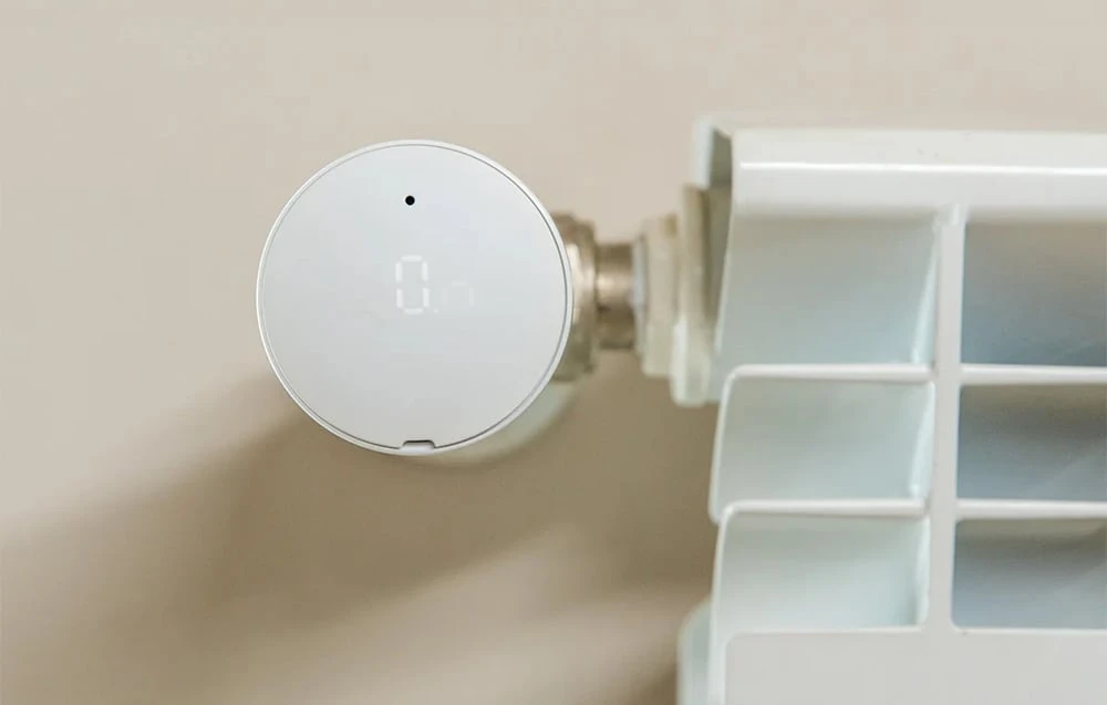 Shelly BLU TRV termostatinė galvutė, WiFi/Bluetooth (3 vnt. su valdymo bloku) aprašymas - Prekės nuotrauka Shelly BLU TRV termostatinė galvutė, WiFi/Bluetooth (3 vnt. su valdymo bloku) aprašymas - Prekės nuotrauka
