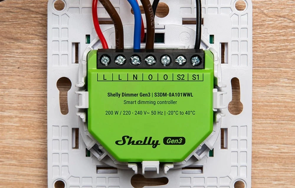Shelly Dimmer GEN3 Išmanusis 1 kanalo wifi dimeris aprašymas - Prekės nuotrauka Shelly Dimmer GEN3 Išmanusis 1 kanalo wifi dimeris aprašymas - Prekės nuotrauka