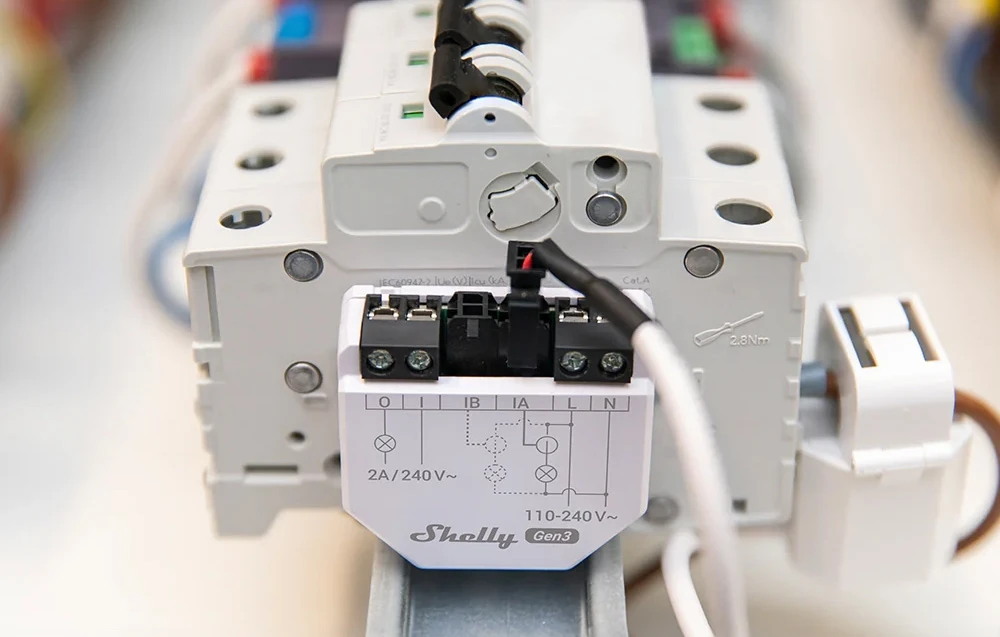 Shelly EM Gen3 elektros sąnaudų matavimo modulis (Wifi, Bluetooth) aprašymas - Prekės nuotrauka Shelly EM Gen3 elektros sąnaudų matavimo modulis (Wifi, Bluetooth) aprašymas - Prekės nuotrauka