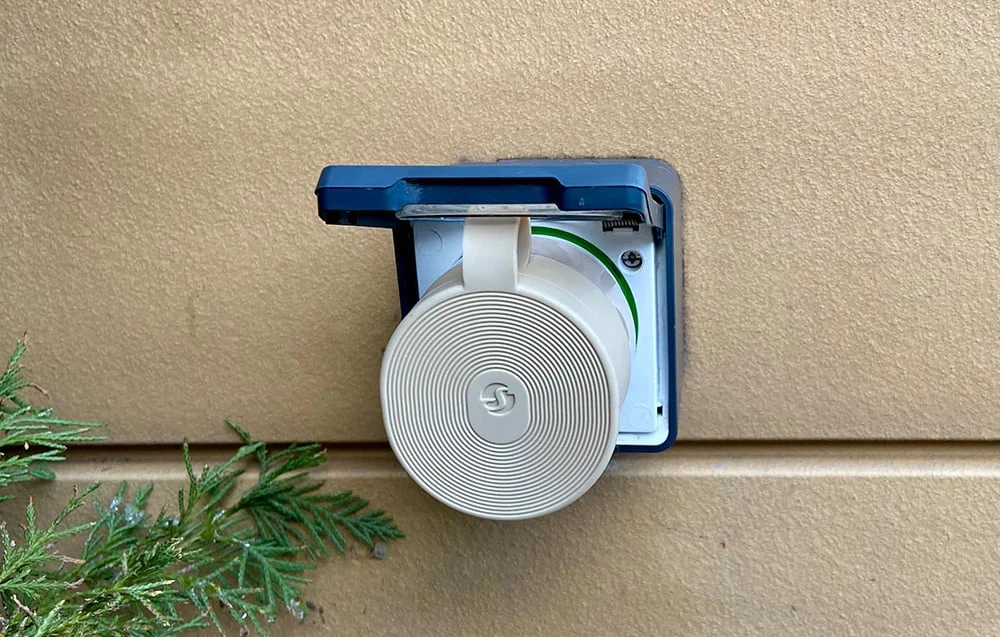 Shelly Plug S Gen3 lauko išmanusis kištukas Mocha aprašymas - Prekės nuotrauka Shelly Plug S Gen3 lauko išmanusis kištukas Mocha aprašymas - Prekės nuotrauka