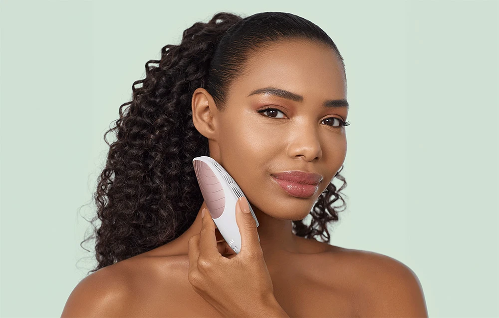 Geske „Sonic Thermo Facial 6 in 1“ veido šveitiklis su programėle (žvaigždžių šviesa) aprašymas - Prekės nuotrauka Geske „Sonic Thermo Facial 6 in 1“ veido šveitiklis su programėle (žvaigždžių šviesa) aprašymas - Prekės nuotrauka