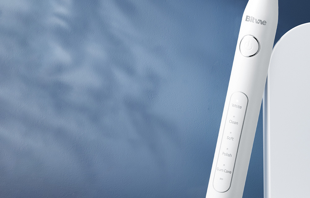 „Sonic“ dantų šepetėlis su antgaliais, skirtas kelionei