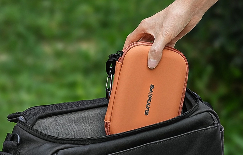 Sunnylife Insta360 Ace Pro 2-in-1 Camera Case aprašymas - Prekės nuotrauka
