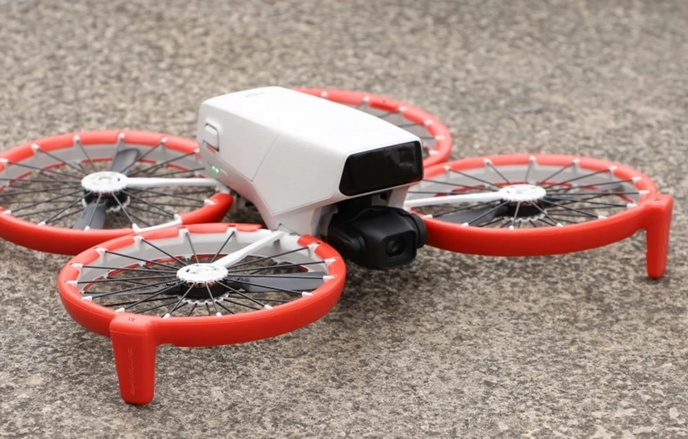 „Sunnylife“ propelerio apsaugos, skirtos „DJI Flip“ (raudonos) aprašymas - Prekės nuotrauka „Sunnylife“ propelerio apsaugos, skirtos „DJI Flip“ (raudonos) aprašymas - Prekės nuotrauka