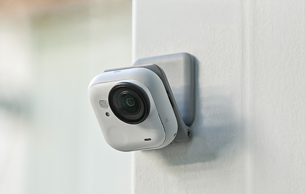 Sunnylife Universal Magnetic Mount with 180° Tilt and 360° Rotation for Mini Cameras (Osmo Nano, Insta360 GO) aprašymas - Prekės nuotrauka