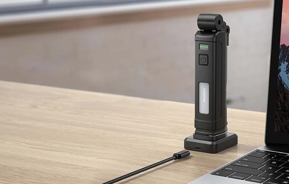 Daugiafunkcis žibintuvėlis Superfire G16-S USB-C 800lm 45m aprašymas - Prekės nuotrauka Daugiafunkcis žibintuvėlis Superfire G16-S USB-C 800lm 45m aprašymas - Prekės nuotrauka