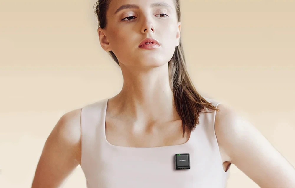 TELESIN belaidis mikrofonas su kaklaraiščiu + išorinė baterija telefonams (USB-C) aprašymas - Prekės nuotrauka TELESIN belaidis mikrofonas su kaklaraiščiu + išorinė baterija telefonams (USB-C) aprašymas - Prekės nuotrauka