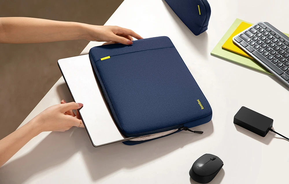 TOMTOC Defender-A13 Nešiojamas kompiuteris Sleeve + 14" Case Set (Navy Mėlyna) aprašymas - Prekės nuotrauka TOMTOC Defender-A13 Nešiojamas kompiuteris Sleeve + 14" Case Set (Navy Mėlyna) aprašymas - Prekės nuotrauka
