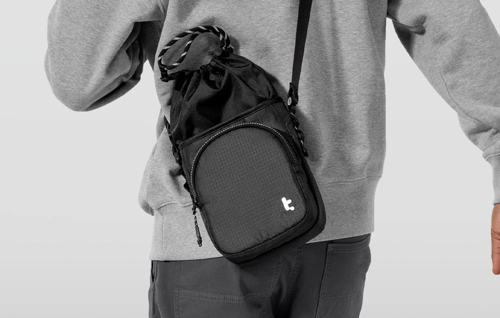 TOMTOC GameOn-G50 Switch 2 JoyCarry Sling Bag (juodas) aprašymas - Prekės nuotrauka