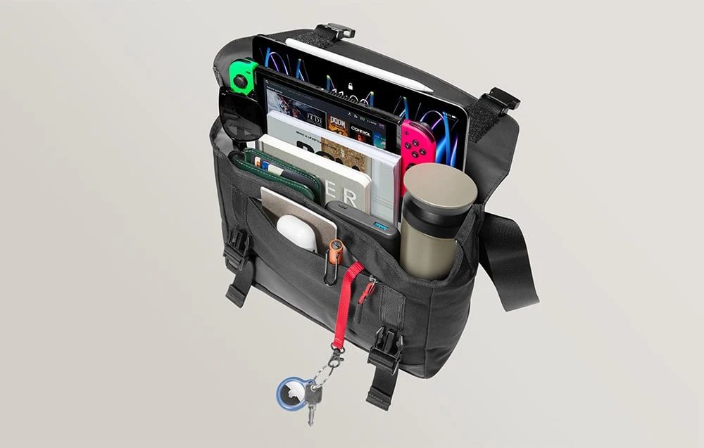 TOMTOC Slash-T27 11''/6.5L Bag (Juodas) aprašymas - Prekės nuotrauka