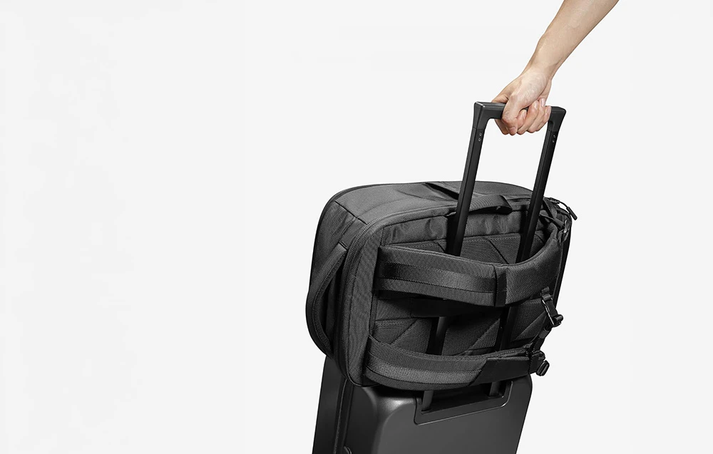 TOMTOC TechPack-T73 X-pac 15.6''/30L Nešiojamas kompiuteris Backpack (Juodas) aprašymas - Prekės nuotrauka