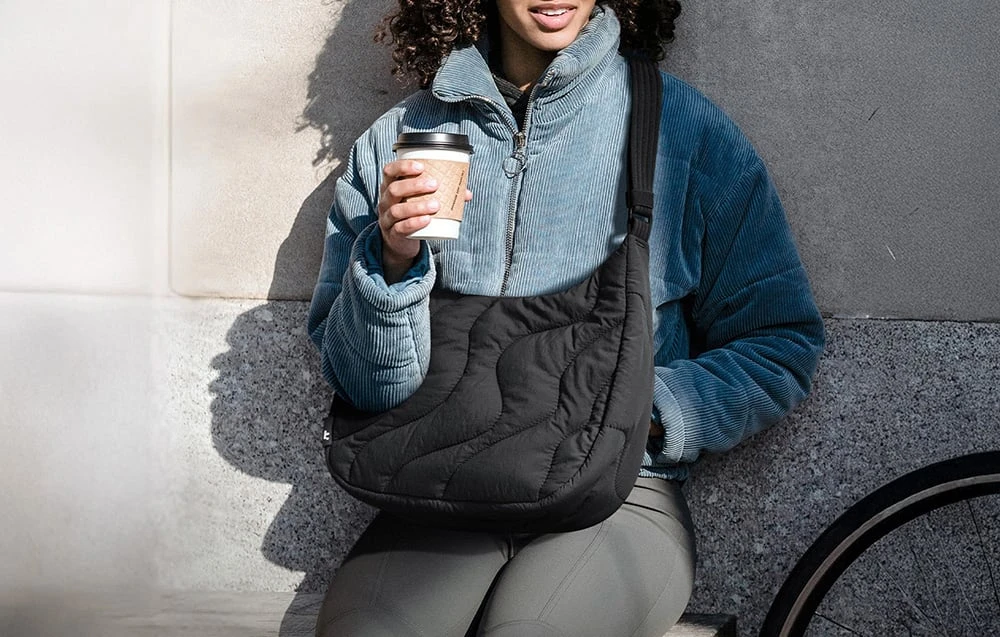 TOMTOC Terra-T34 Puffy 11"/9L Lavascape shoulder bag aprašymas - Prekės nuotrauka TOMTOC Terra-T34 Puffy 11"/9L Lavascape shoulder bag aprašymas - Prekės nuotrauka