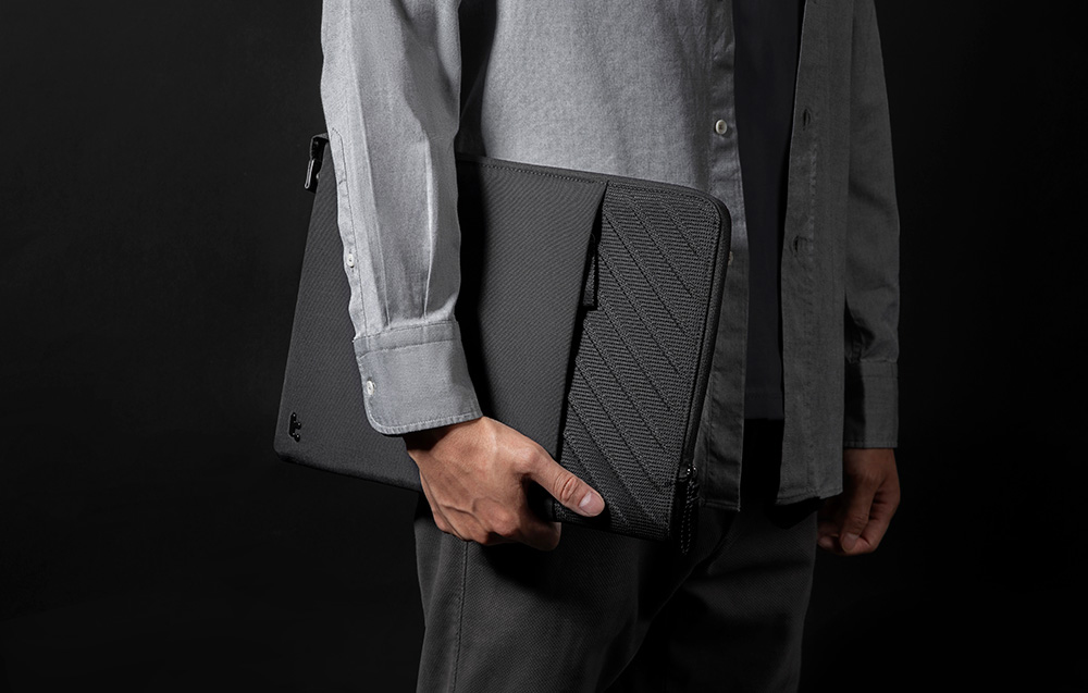 Tomtoc Voyage-A10 14'' laptop case (juodas) aprašymas - Prekės nuotrauka Tomtoc Voyage-A10 14'' laptop case (juodas) aprašymas - Prekės nuotrauka