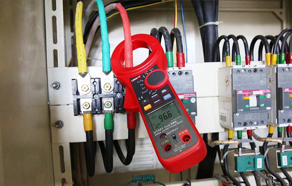 Uni-T UT221 Digital Current Meter aprašymas - Prekės nuotrauka Uni-T UT221 Digital Current Meter aprašymas - Prekės nuotrauka