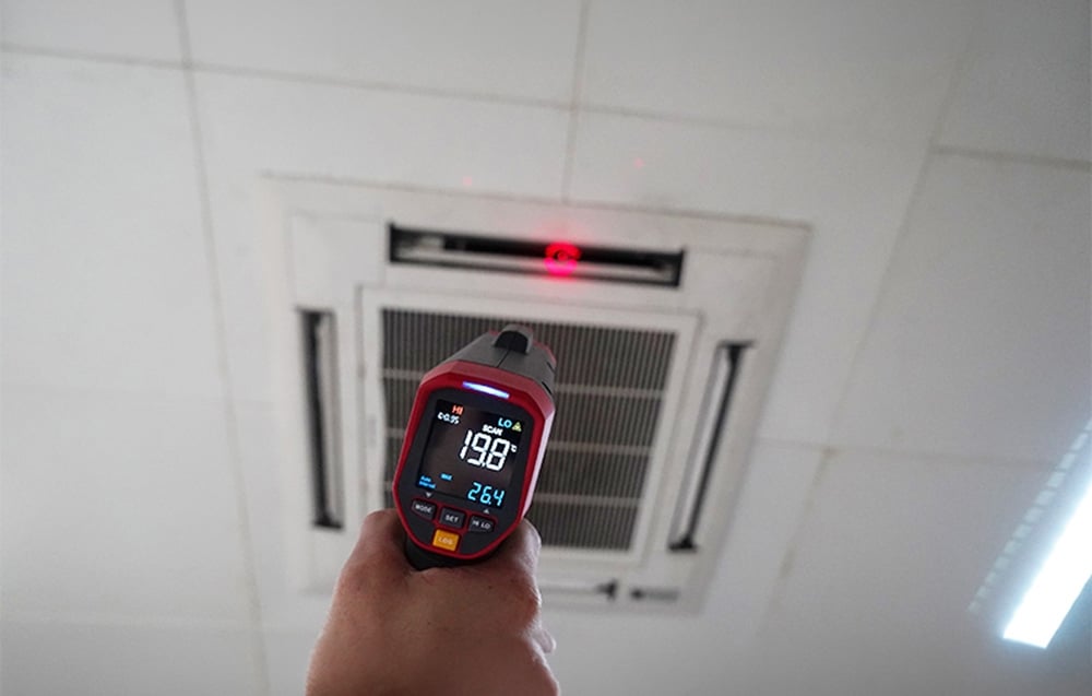 Uni-T UT303A+ infraraudonųjų spindulių termometras aprašymas - Prekės nuotrauka