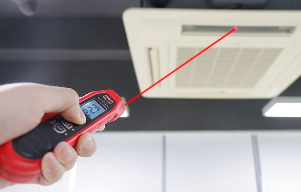 Daugiafukcis termometras IR 40-300°C; -40-300°C ; IP54, Max/Min/Skirtumas/matavimo rakinimasl UNI-T aprašymas - Prekės nuotrauka Daugiafukcis termometras IR 40-300°C; -40-300°C ; IP54, Max/Min/Skirtumas/matavimo rakinimasl UNI-T aprašymas - Prekės nuotrauka