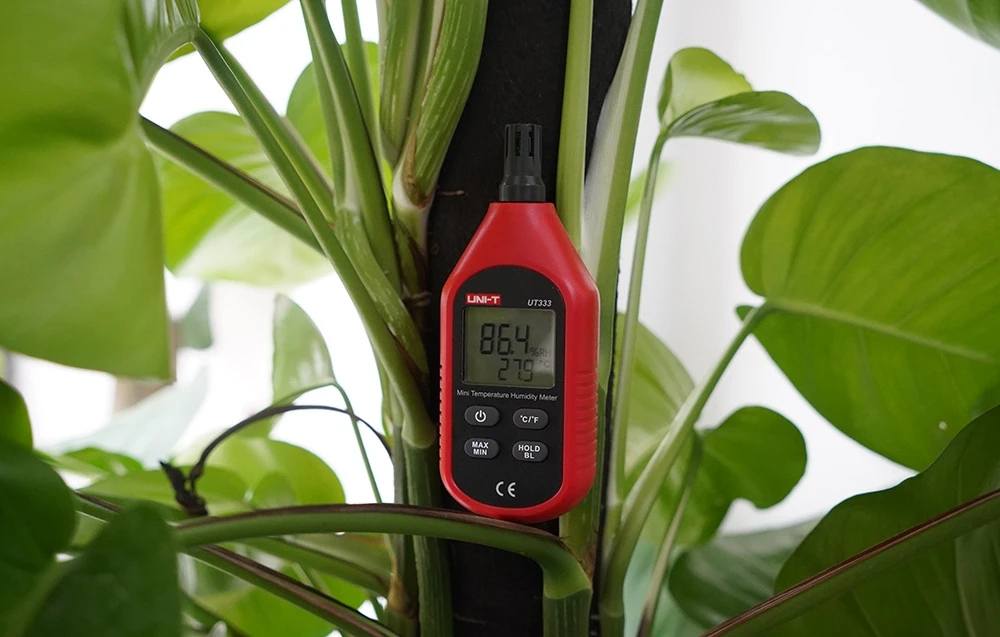 Temperatūros ir drėgmės matuoklis mini UT333 UNI-T aprašymas - Prekės nuotrauka Temperatūros ir drėgmės matuoklis mini UT333 UNI-T aprašymas - Prekės nuotrauka