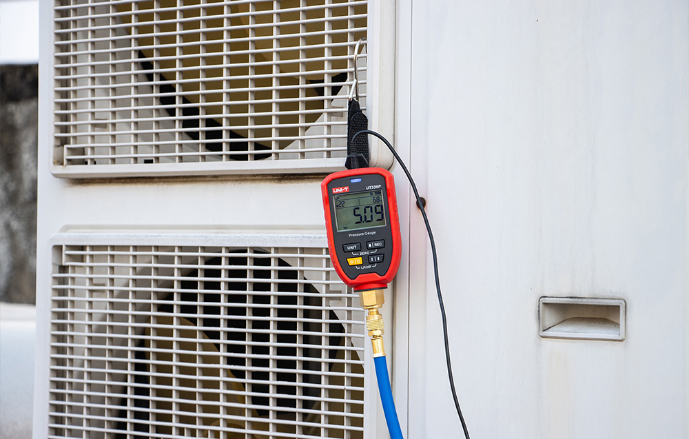 Belaidis slėgio matuoklis su T matavimo replėmis,-1 to 60b, ±0.5%FS, -50℃~+150℃, Bluetooth, UNI-T aprašymas - Prekės nuotrauka Belaidis slėgio matuoklis su T matavimo replėmis,-1 to 60b, ±0.5%FS, -50℃~+150℃, Bluetooth, UNI-T aprašymas - Prekės nuotrauka