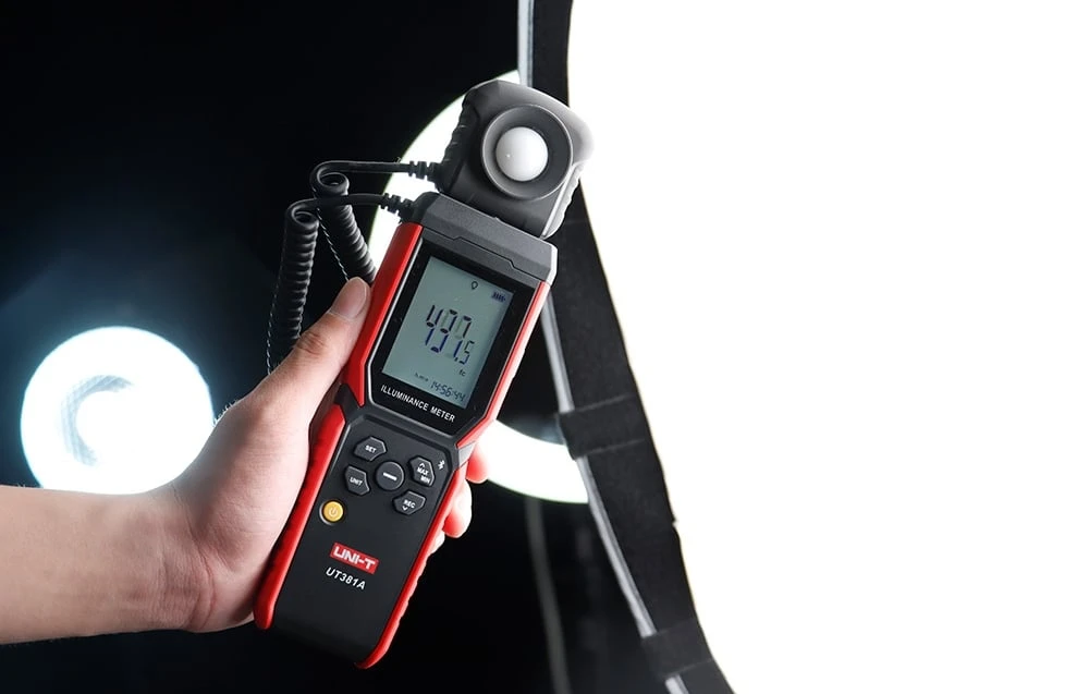 UNI-T UT381A lux meter aprašymas - Prekės nuotrauka UNI-T UT381A lux meter aprašymas - Prekės nuotrauka