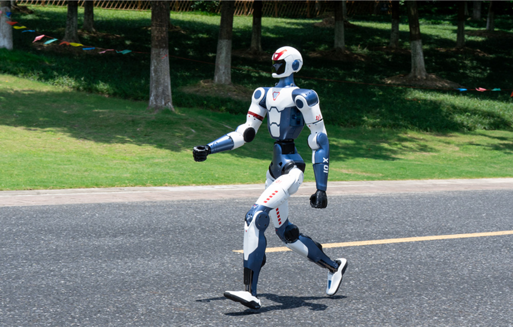 Robot humanoidalny UNITREE R1 Air - Rational Guardian aprašymas - Prekės nuotrauka