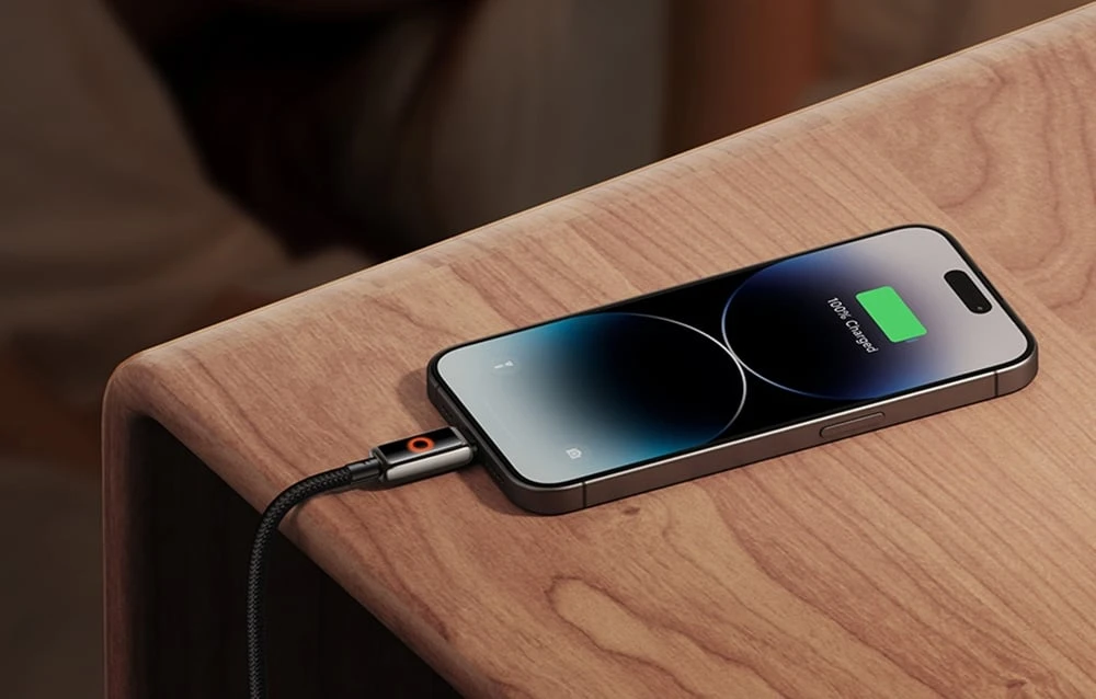 USB-C į „Lightning“ laidas „Mcdodo CA-6670“ 1,2 m aprašymas - Prekės nuotrauka USB-C į „Lightning“ laidas „Mcdodo CA-6670“ 1,2 m aprašymas - Prekės nuotrauka