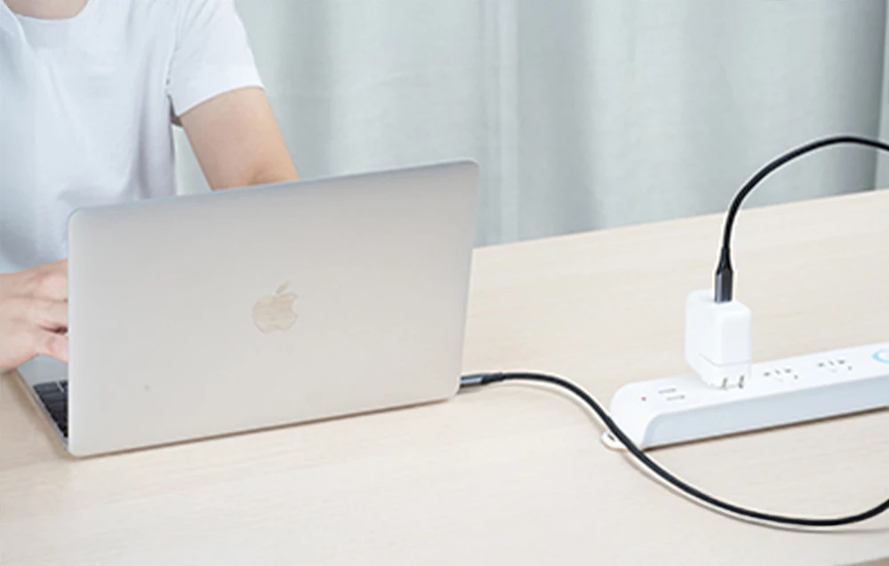 USB-C į USB-C 100 W Vention TAHHD 5A 0.5m USB 3.1 Gen2 4K laidas (pilkas) aprašymas - Prekės nuotrauka
