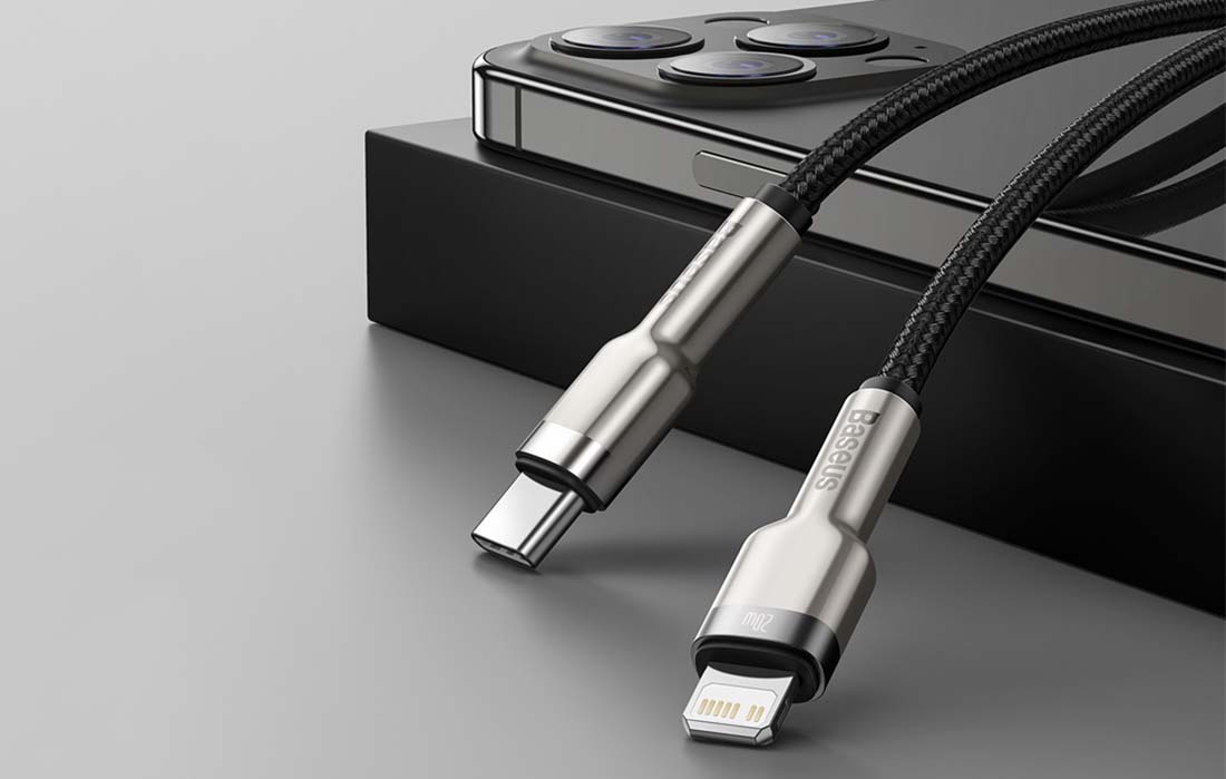 Baseus Cafule USB - Lightning kabelis 2.4A 0.25m - Juodas aprašymas - Prekės nuotrauka Baseus Cafule USB - Lightning kabelis 2.4A 0.25m - Juodas aprašymas - Prekės nuotrauka