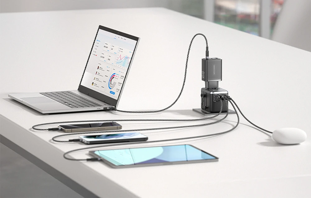 Vention FJFB0 GaN 2xUSB-C 2xUSB-A universalus kelioninis adapteris 65W (juodas) aprašymas - Prekės nuotrauka Vention FJFB0 GaN 2xUSB-C 2xUSB-A universalus kelioninis adapteris 65W (juodas) aprašymas - Prekės nuotrauka