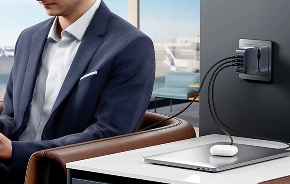 „Vention“ 100 W GaN 1 x USB-A 3 x USB-C + USB-C į USB-C kabelis 1 m aprašymas - Prekės nuotrauka