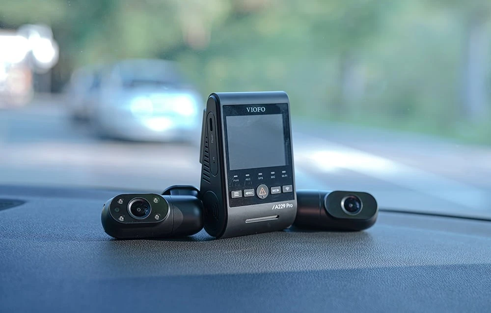 Vaizdo Registratorius - VIOFO A229 Pro 2CH-G GPS 4K Dviejų kamerų Juodas aprašymas - Prekės nuotrauka