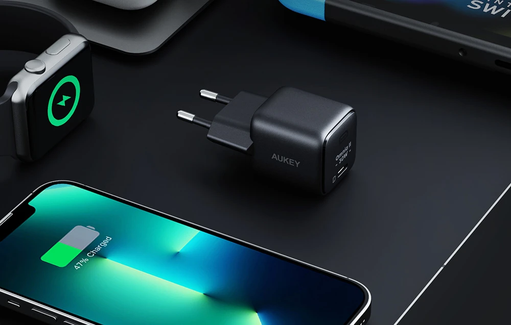 Sieninis įkroviklis Aukey PA-B1L.USB-C, 30W (juodas) aprašymas - Prekės nuotrauka Sieninis įkroviklis Aukey PA-B1L.USB-C, 30W (juodas) aprašymas - Prekės nuotrauka