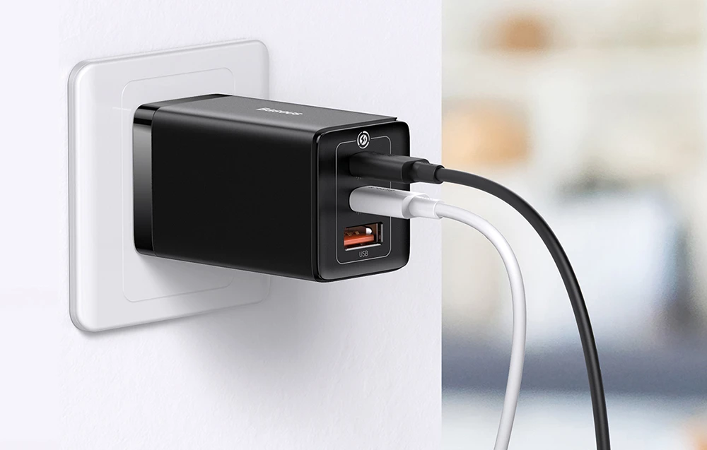 Baseus GaN5 Pro sieninis įkroviklis 2xUSB-C + USB 65W Juodas aprašymas - Prekės nuotrauka Baseus GaN5 Pro sieninis įkroviklis 2xUSB-C + USB 65W Juodas aprašymas - Prekės nuotrauka