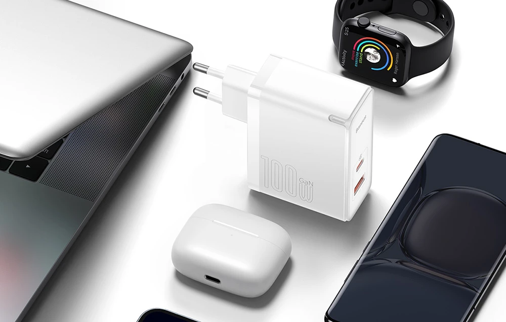 Baseus GaN5 Pro USB-C + USB sieninis įkroviklis, 100W + 1m laidas (baltas) aprašymas - Prekės nuotrauka