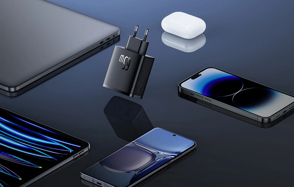 Sieninis įkroviklis Baseus OS-Cube Pro 2xUSB-C + USB, 65W (juodas) aprašymas - Prekės nuotrauka Sieninis įkroviklis Baseus OS-Cube Pro 2xUSB-C + USB, 65W (juodas) aprašymas - Prekės nuotrauka