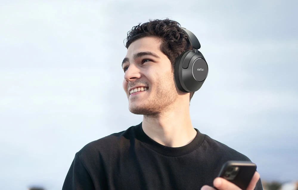 Belaidės ausinės EarFun WavePro - juodos aprašymas - Prekės nuotrauka Belaidės ausinės EarFun WavePro - juodos aprašymas - Prekės nuotrauka