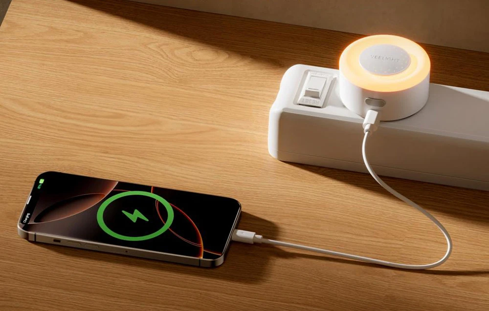 „Yeelight Jelly 4 Plus“ prieblandos jutiklio naktinė lemputė su USB C lizdu aprašymas - Prekės nuotrauka „Yeelight Jelly 4 Plus“ prieblandos jutiklio naktinė lemputė su USB C lizdu aprašymas - Prekės nuotrauka