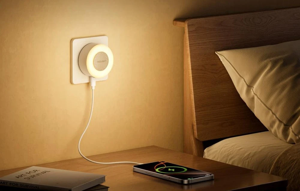 „Yeelight Jelly 4 Plus“ prieblandos jutiklio naktinė lemputė su USB C lizdu aprašymas - Prekės nuotrauka „Yeelight Jelly 4 Plus“ prieblandos jutiklio naktinė lemputė su USB C lizdu aprašymas - Prekės nuotrauka
