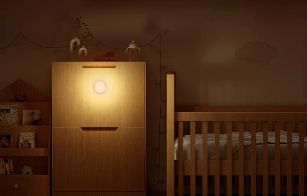 Yeelight Sensor NightLight judesio jutiklio naktinis apšvietimas aprašymas - Prekės nuotrauka Yeelight Sensor NightLight judesio jutiklio naktinis apšvietimas aprašymas - Prekės nuotrauka