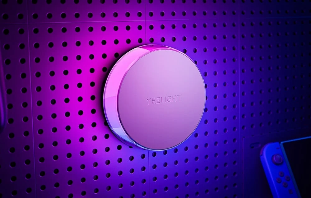 „Yeelight Vega RGB NightLight“ judesio jutiklio naktinė lemputė aprašymas - Prekės nuotrauka „Yeelight Vega RGB NightLight“ judesio jutiklio naktinė lemputė aprašymas - Prekės nuotrauka
