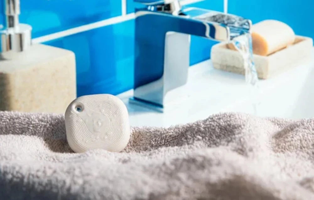 Shelly BLU Button Tough 1 ZB Bluetooth, Zigbee belaidis pultelis, Ivory aprašymas - Prekės nuotrauka