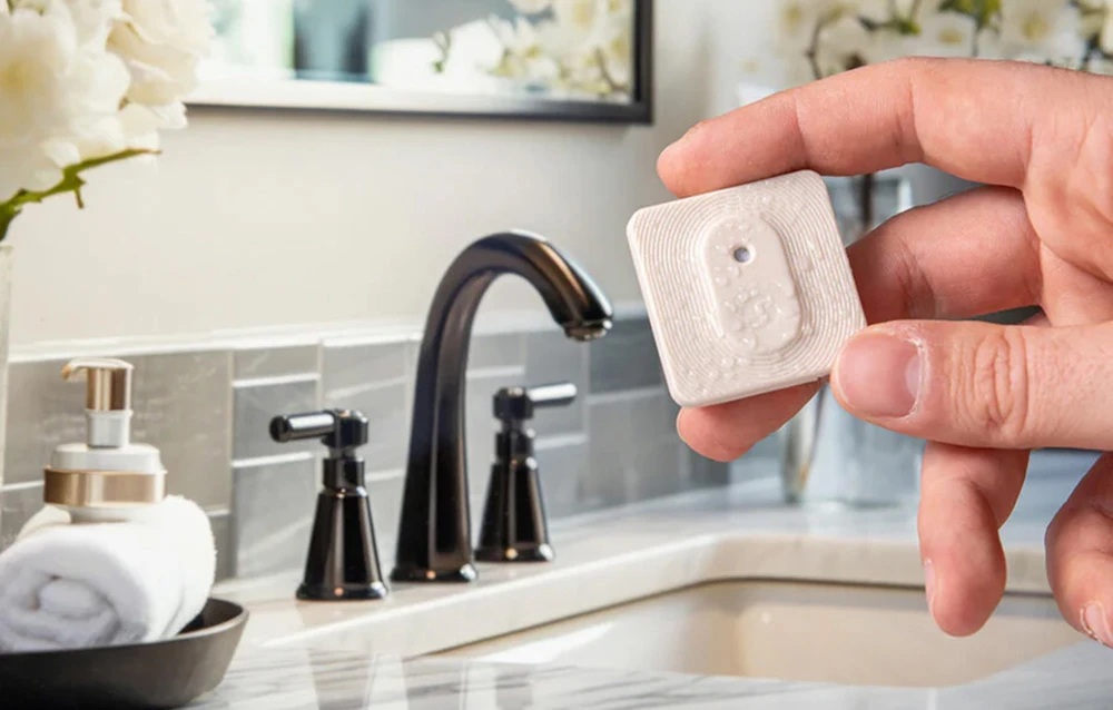 Shelly BLU H&T ZB temperatūros ir drėgmės sensorius, Bluetooth, Zigbee, Ivory aprašymas - Prekės nuotrauka