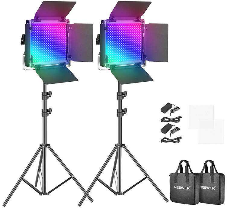 „Neewer 660 PRO RGB LED“ studijos komplektas, dvi 50 W 3200–5600 K lempos + trikojai + varteliai