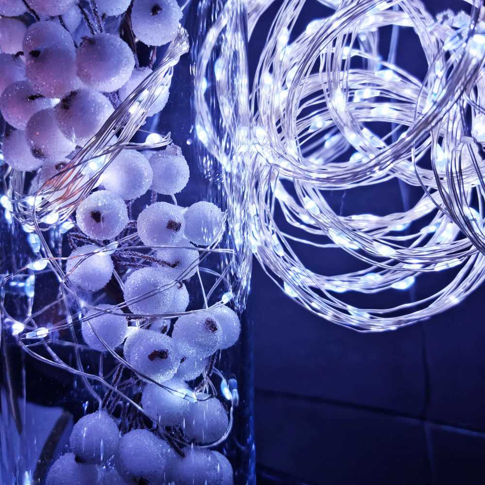 Springos Kalėdinės lemputės 100 LED šalta balta 10 m