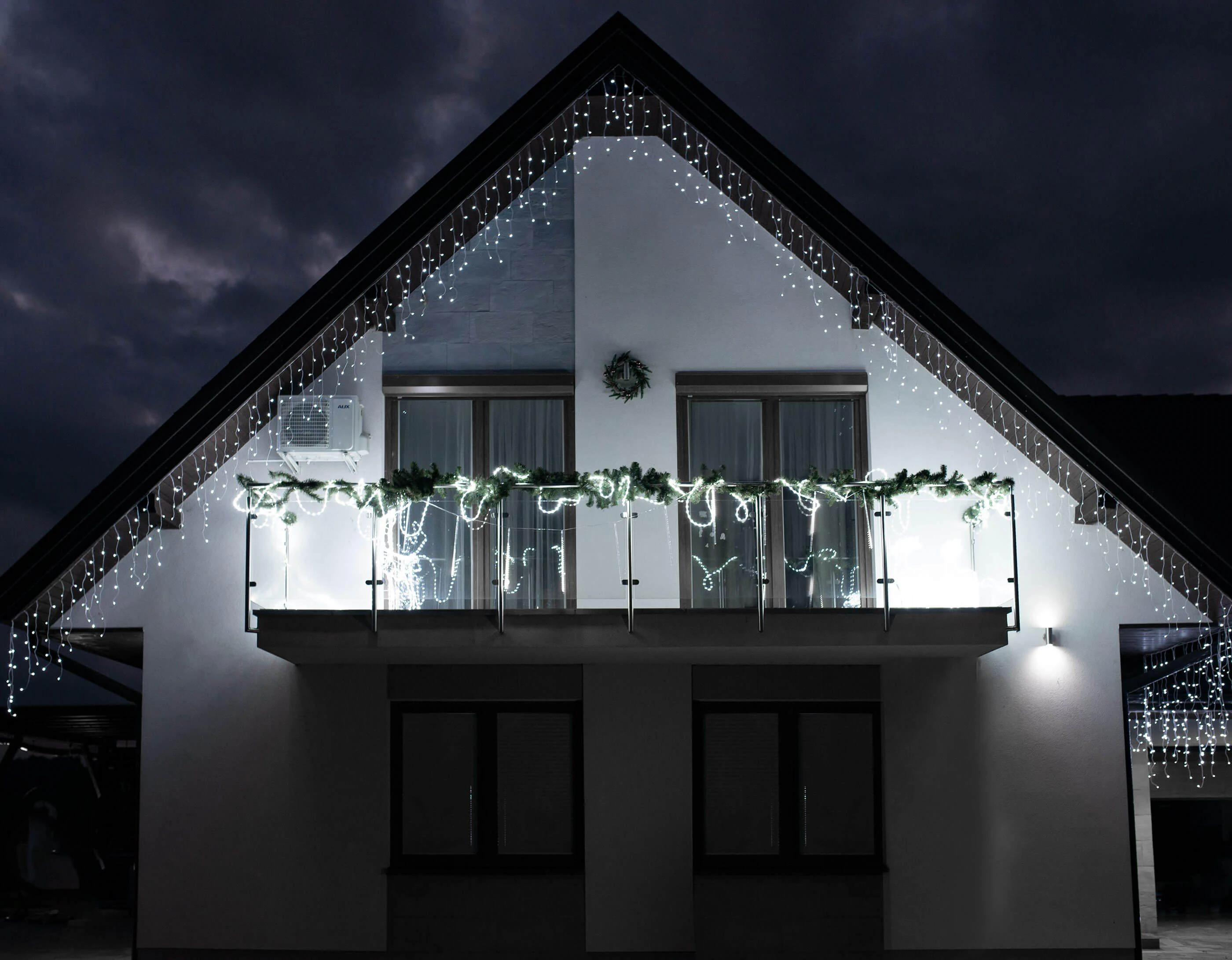 Springos Šventinė LED girlianda su blykstės efektu, 12 m, 300 LED