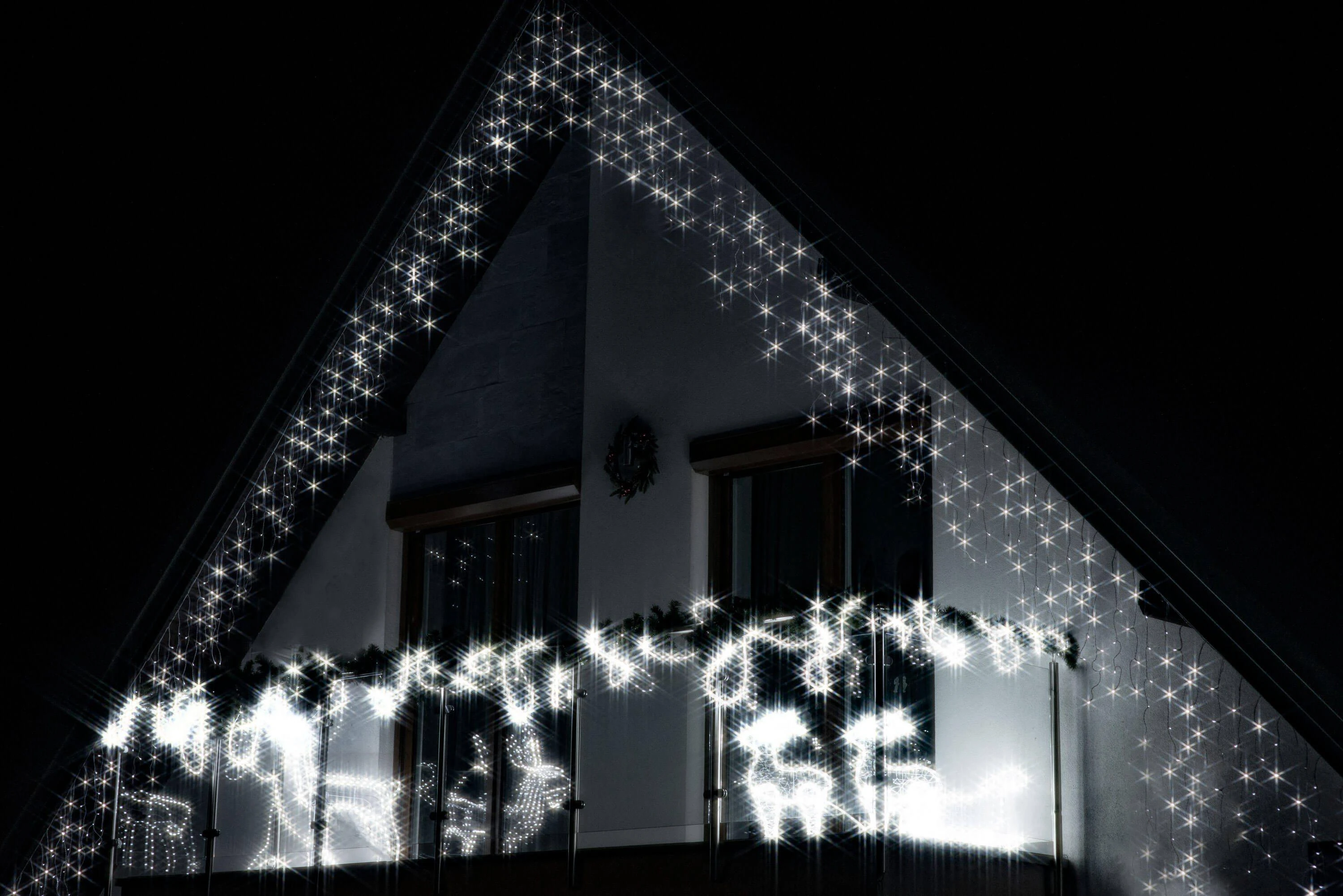 Springos Šventinė LED girlianda su blykstės efektu, 12 m, 300 LED