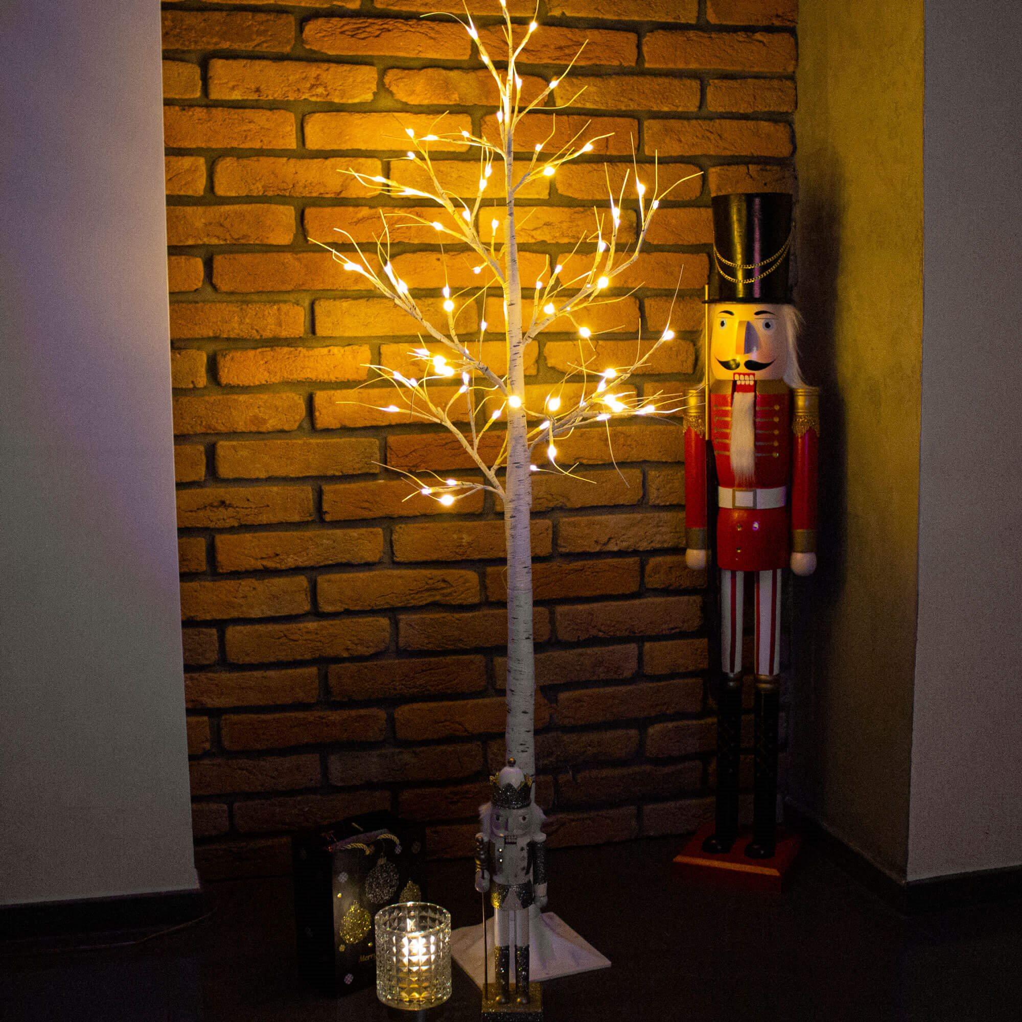 Dekoratyvinis beržo imitacijos medis Springos 180 cm su 96 LED