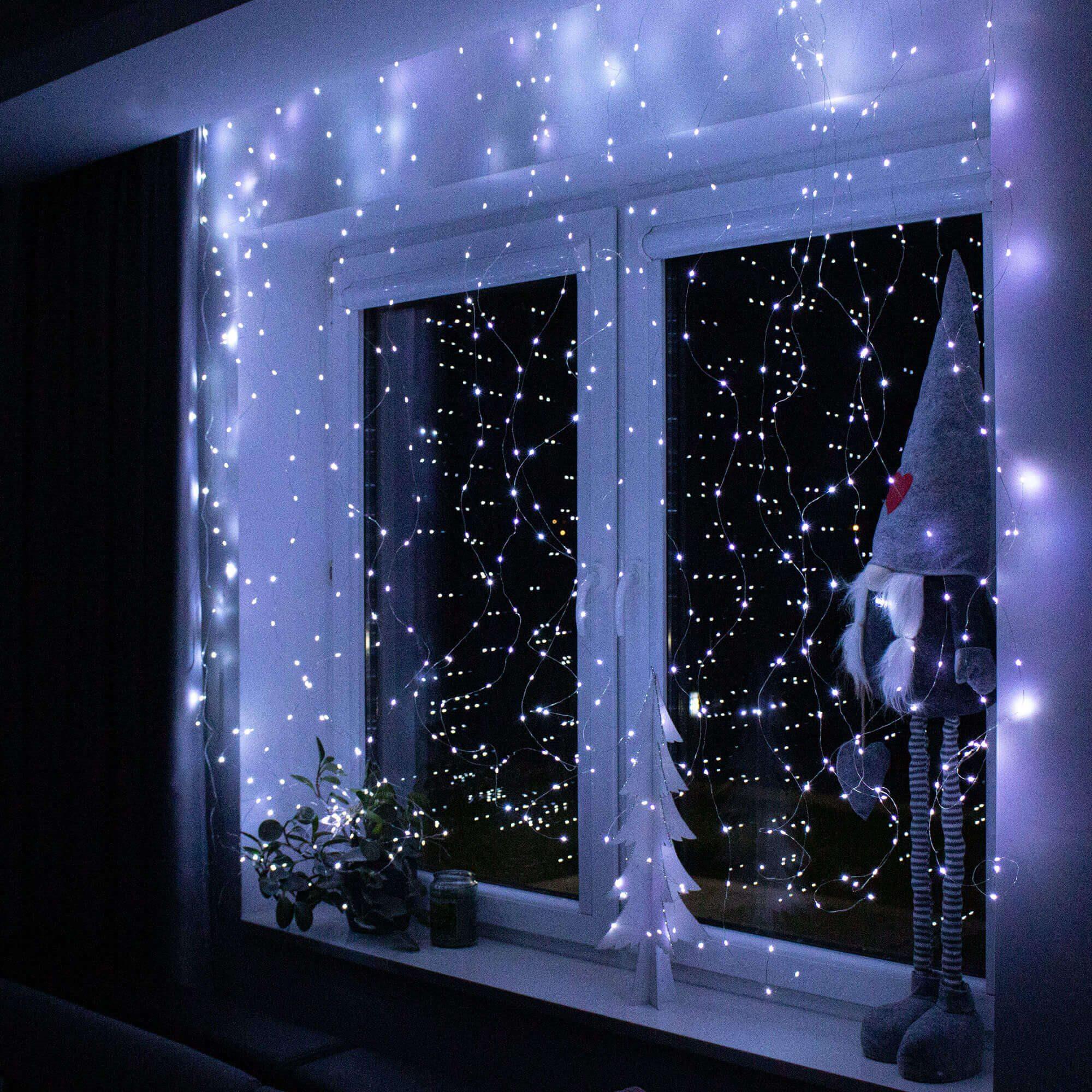Springos Vielinės girliandos užuolaida su 200 LED ir nuotoliniu valdymu